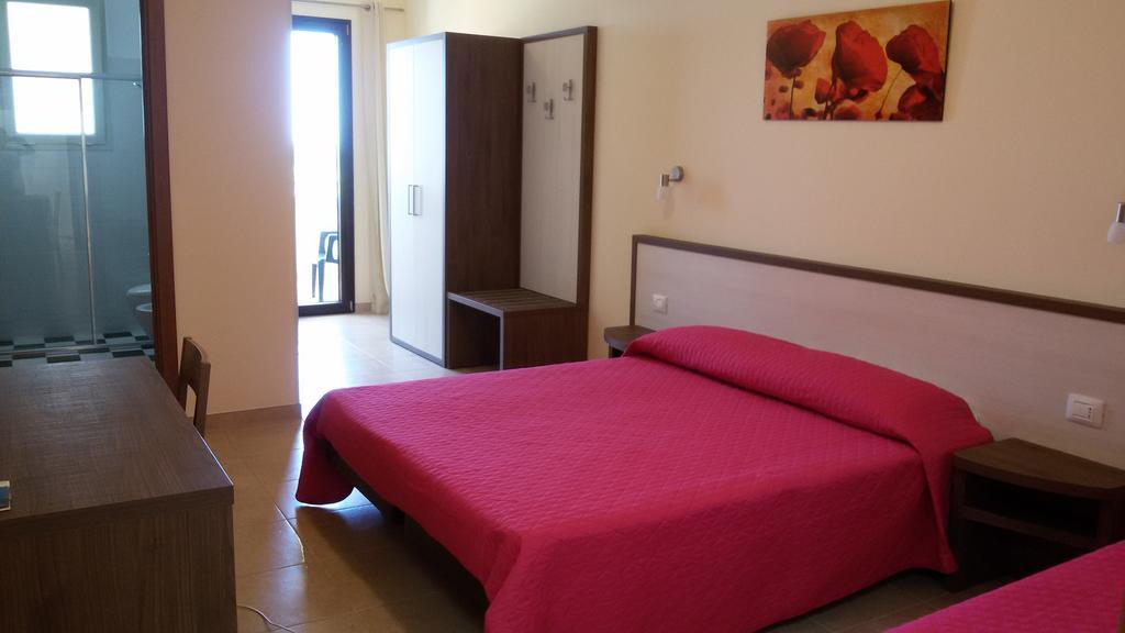 B&B Hotel Helios 乌瓜诺拉基耶萨 外观 照片