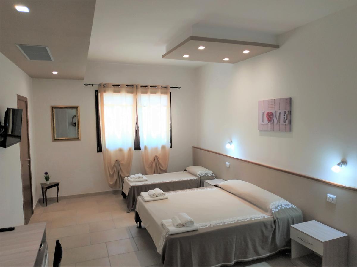 B&B Hotel Helios 乌瓜诺拉基耶萨 外观 照片